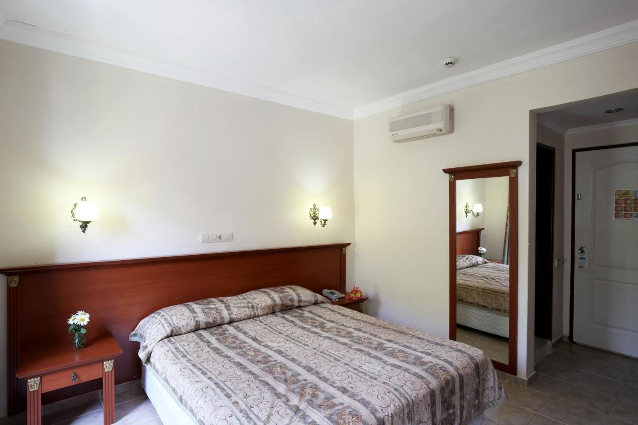 Yel Holiday Resort Öludeniz Exteriör bild